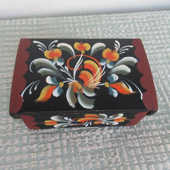 VTG Norwegian Rosemaling Wooden Trinket Box Hand Painted Folk Art - Picture 2 of 9